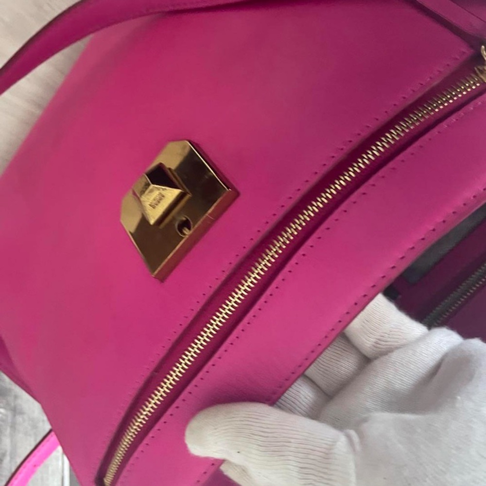 MCM Bold Pink Shoulder Bag - Picture 10 of 10